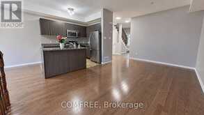 26 DUNDALK PRIVATE | Ottawa Ontario | Slide Image Three