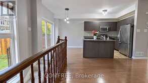 26 DUNDALK PRIVATE | Ottawa Ontario | Slide Image Nine