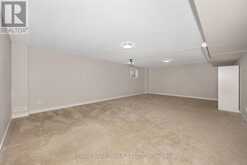 125 HACKAMORE CRESCENT | Ottawa Ontario | Slide Image Thirty-eight