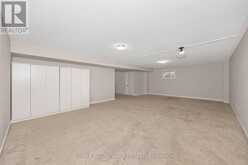 125 HACKAMORE CRESCENT | Ottawa Ontario | Slide Image Forty