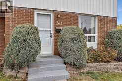 262 EDWARD STREET S | Arnprior Ontario | Slide Image Two