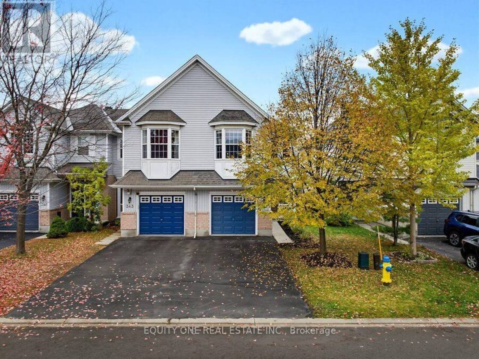 345 APPLECROSS CRESCENT, Ottawa, Ontario K2K 0C3