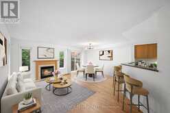 407 MEILLEUR PRIVATE | Ottawa Ontario | Slide Image Eight