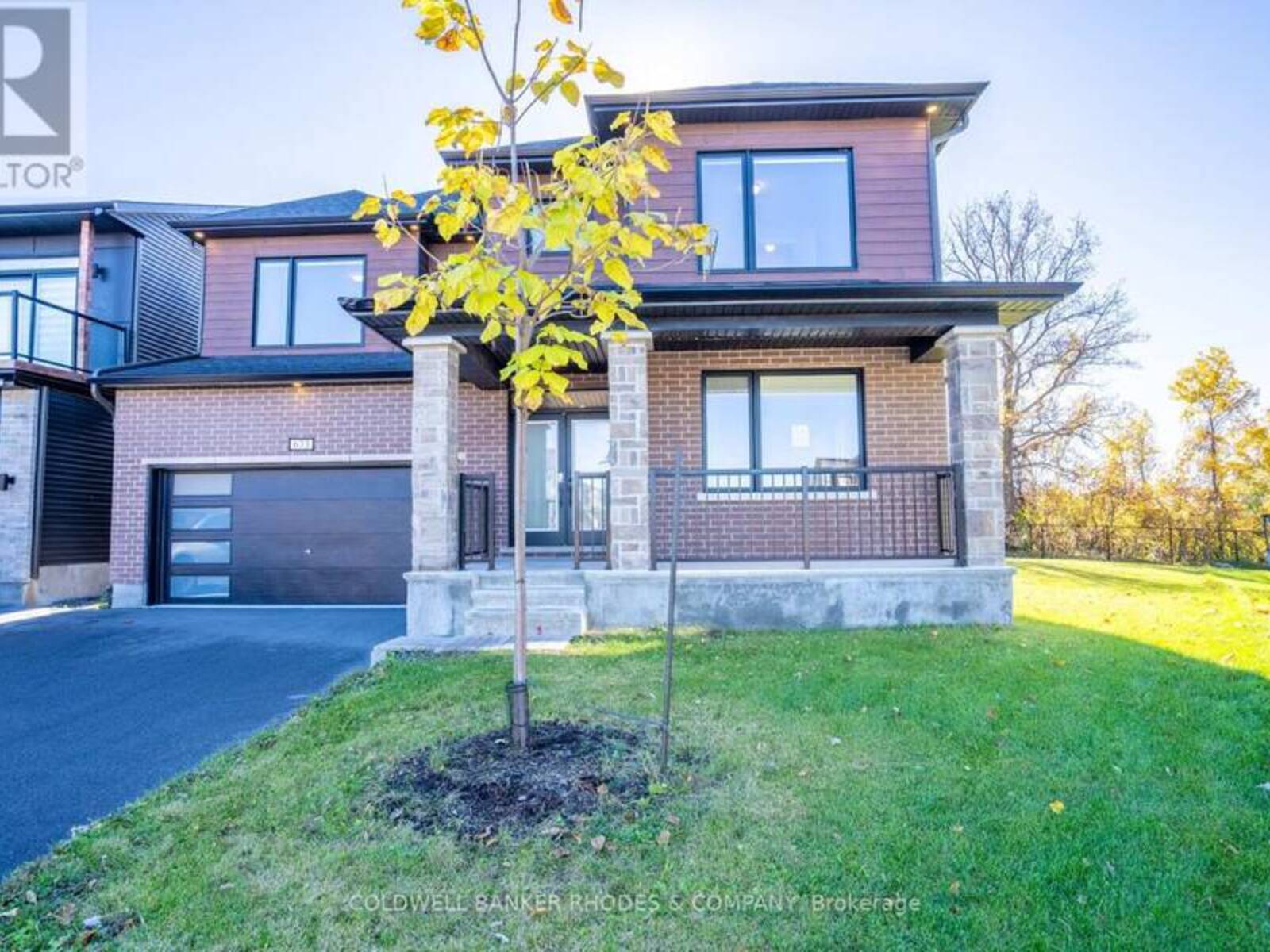 673 FENWICK WAY, Ottawa, Ontario K2J 7E6