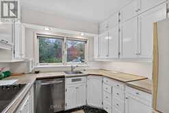 185 LAKEWAY DRIVE | Ottawa Ontario | Slide Image Twelve