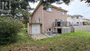 40 HUNTSMAN CRESCENT | Ottawa Ontario | Slide Image Thirty-eight