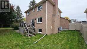 40 HUNTSMAN CRESCENT | Ottawa Ontario | Slide Image Thirty-nine
