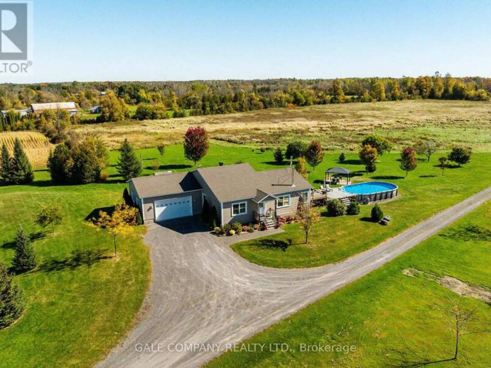8772 MCLINTON ROAD, Ottawa, Ontario K0A 1B0