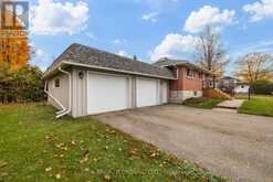 199 ANDREWS AVENUE | Smiths Falls Ontario | Slide Image Three