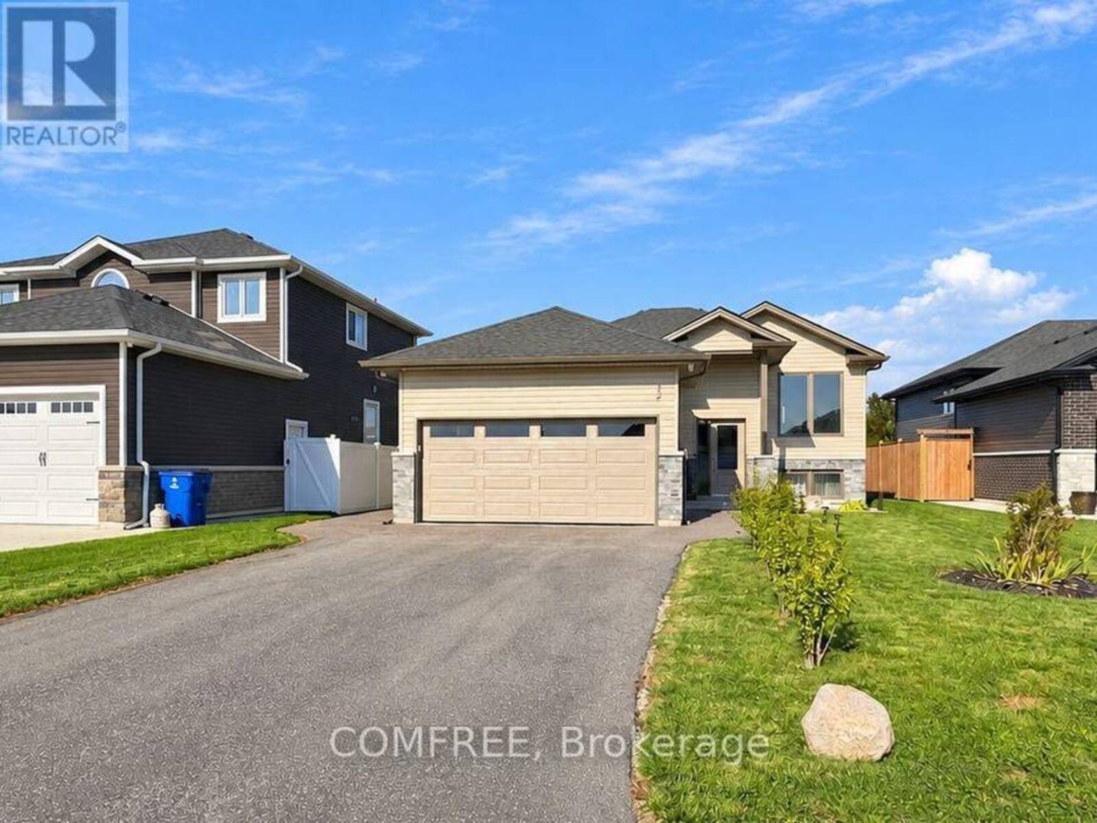 32 HAWTHORNE CRESCENT, Tilbury, Ontario N0P 2L0