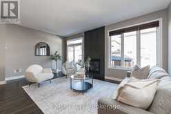 811 LOOSESTRIFE WAY | Ottawa Ontario | Slide Image Five