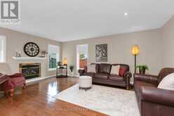 28 APPLEDALE DRIVE | Ottawa Ontario | Slide Image Twelve