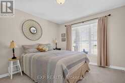 40 GASLIGHT WAY | Russell Ontario | Slide Image Seventeen