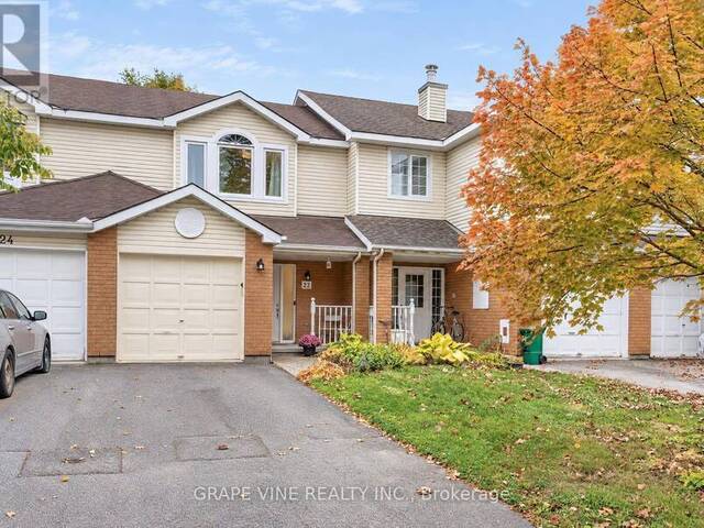 22 HODGSON COURT Ottawa Ontario, K2K 2T4 - 3 Bedrooms Home For Sale