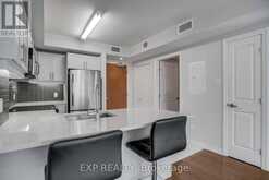 405 - 195 BESSERER STREET | Ottawa Ontario | Slide Image Six