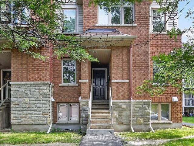 255 DEERCROFT AVENUE Ottawa Ontario, K2J 5J9 - 2 Bedrooms Condo For Sale