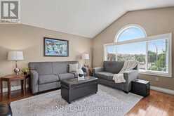 17 HUNTERSFIELD DRIVE | Ottawa Ontario | Slide Image Fifteen