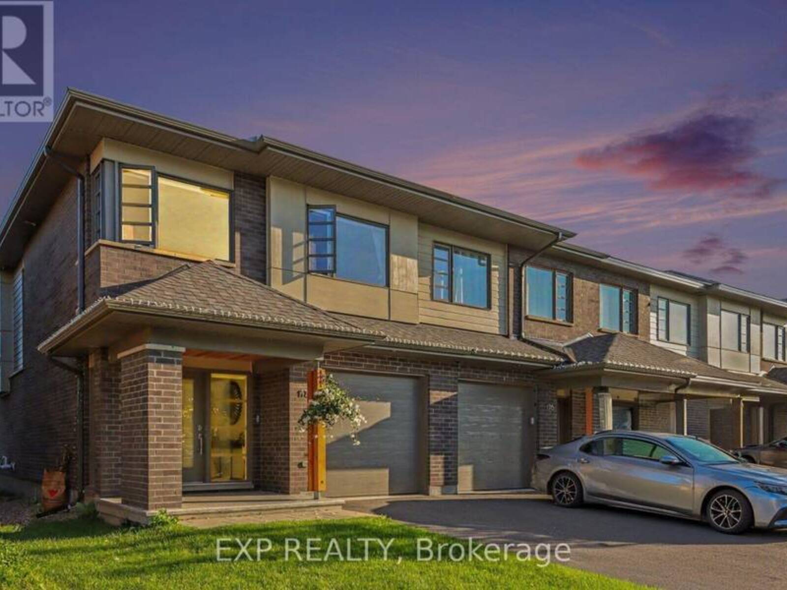 178 SHUTTLEWORTH DRIVE, Ottawa, Ontario K1T 0S8