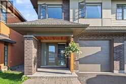 178 SHUTTLEWORTH DRIVE | Ottawa Ontario | Slide Image Four