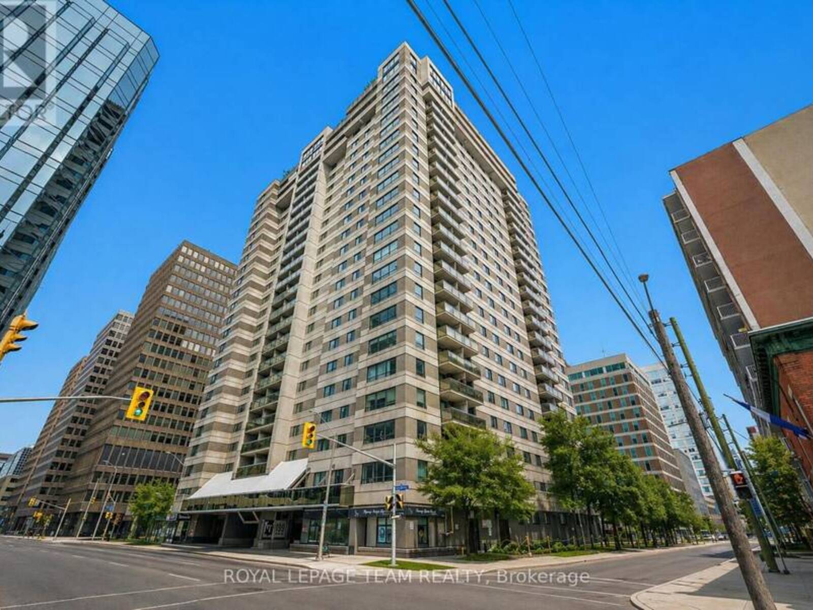 1705 - 199 KENT STREET, Ottawa, Ontario K2P 2K8