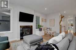 312 SQUADRON CRESCENT | Ottawa Ontario | Slide Image Twelve