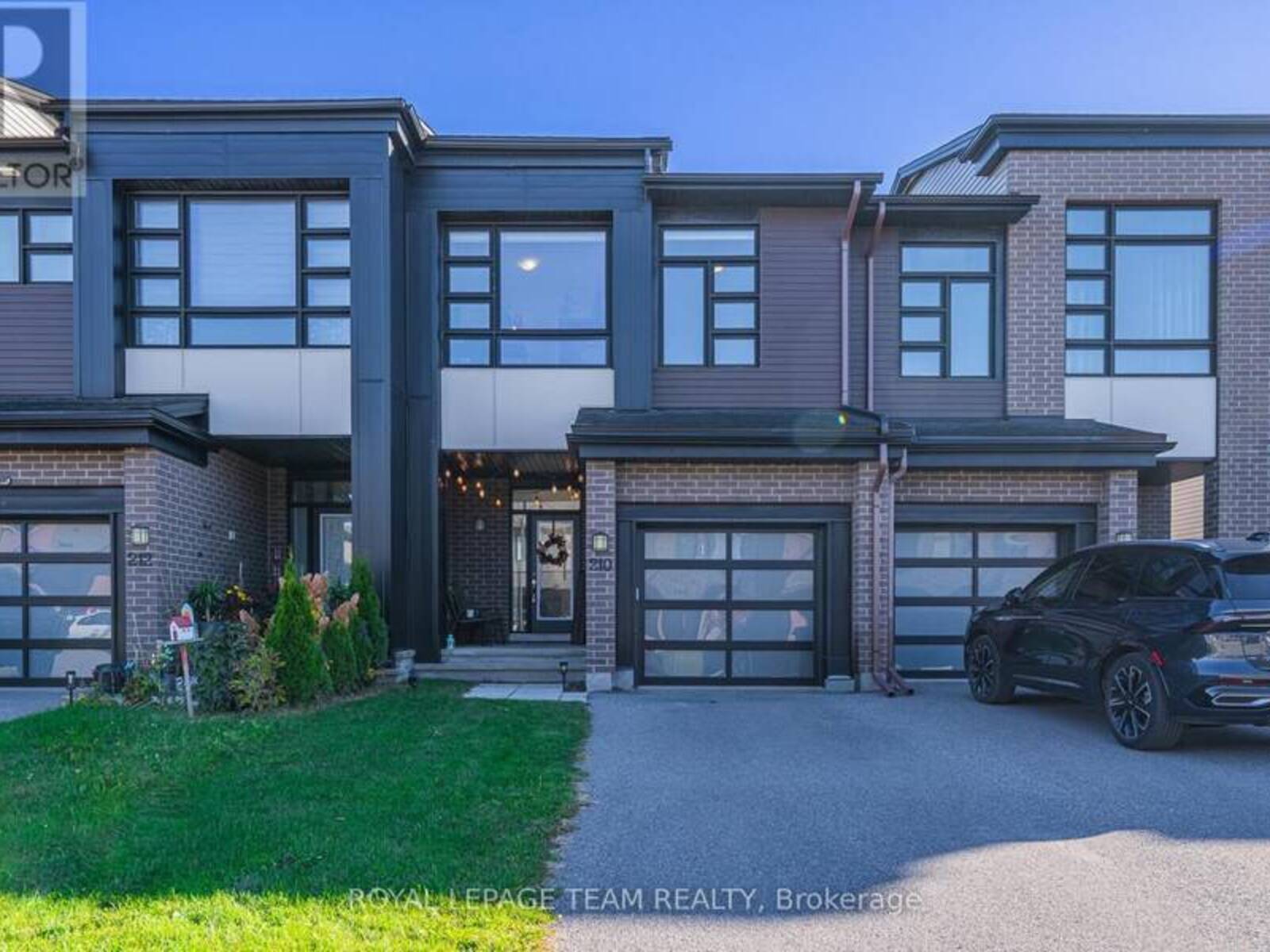 210 BIG DIPPER STREET, Ottawa, Ontario K4M 0K5