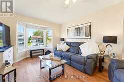 6450 VISENEAU DRIVE | Ottawa Ontario | Slide Image Nine