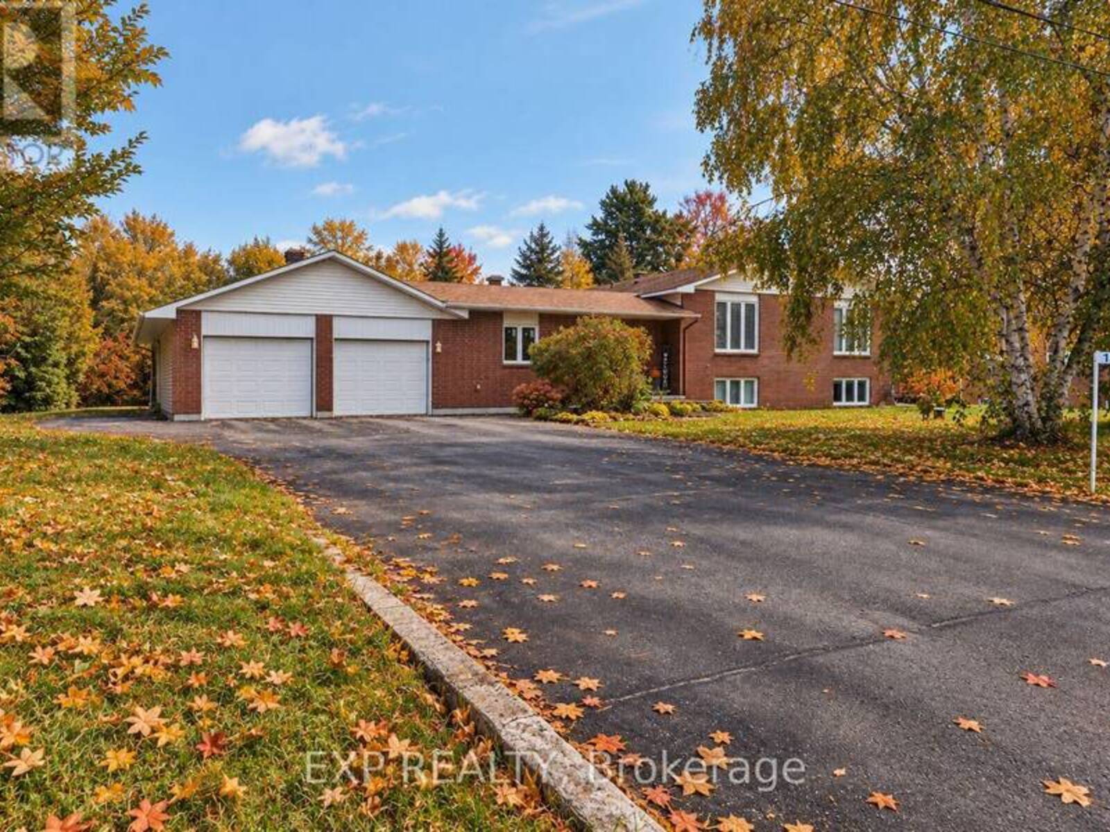 1383 KESWICK DRIVE, Ottawa, Ontario K4P 1A8