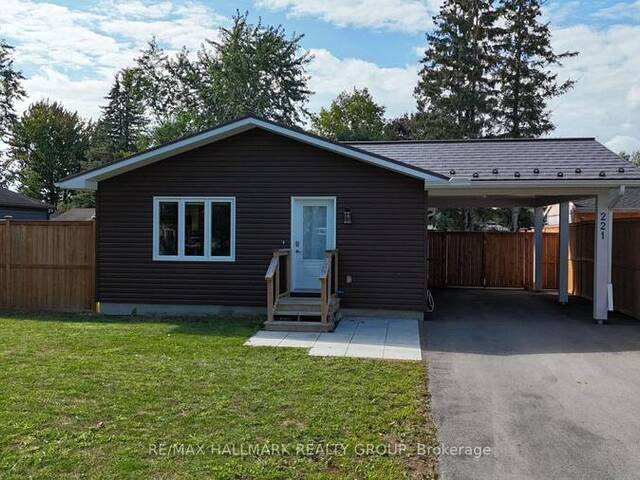221 CASTLEFRANK ROAD Ottawa Ontario, K2L 1T4 - 2 Bedrooms Home For Sale