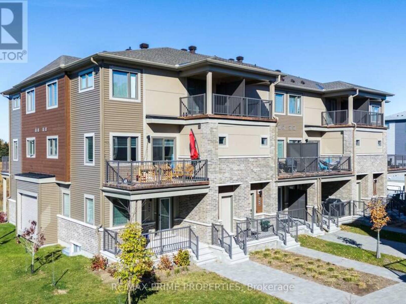 369 OLIVENITE PRIVATE, Ottawa, Ontario K2J 7J5