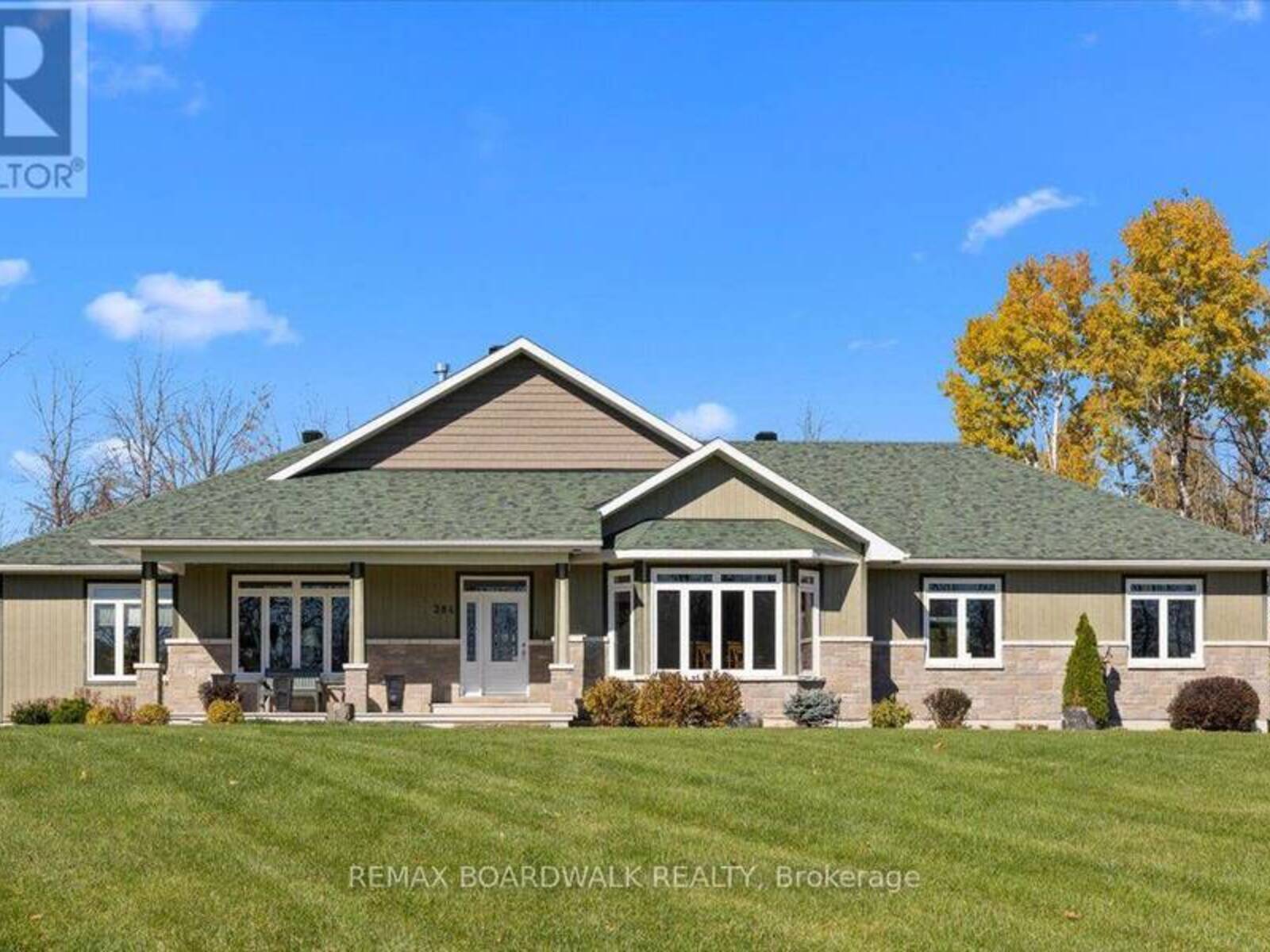 384 GEORGINA STREET, Perth, Ontario K7H 3C9