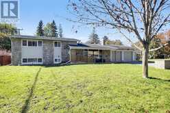 125 BEAVER RIDGE | Ottawa Ontario | Slide Image Three