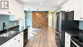 137 COUNTRY CLUB DRIVE | Guelph Ontario | Slide Image Nine
