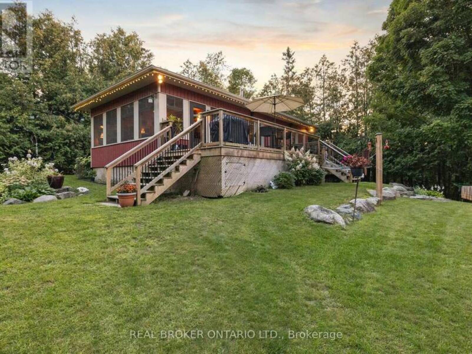 592 CALDWELL LANE, Lanark Highlands, Ontario K0A 1P0