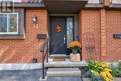 48 - 13 PICKFORD DRIVE | Ottawa Ontario | Slide Image Three