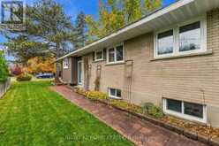 9 LAURENTIDE ROAD | Ottawa Ontario | Slide Image Thirty-two