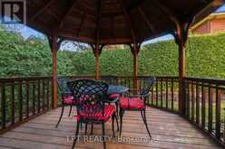 36 DEER MOSS TRAIL | Ottawa Ontario | Slide Image Thirty-seven