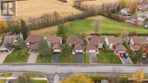 6038 VINEYARD DRIVE | Ottawa Ontario | Slide Image Two