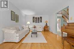 6038 VINEYARD DRIVE | Ottawa Ontario | Slide Image Five