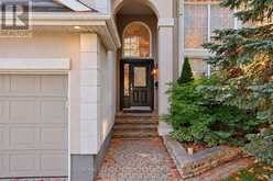 92 BROUGHTON STREET | Ottawa Ontario | Slide Image Three