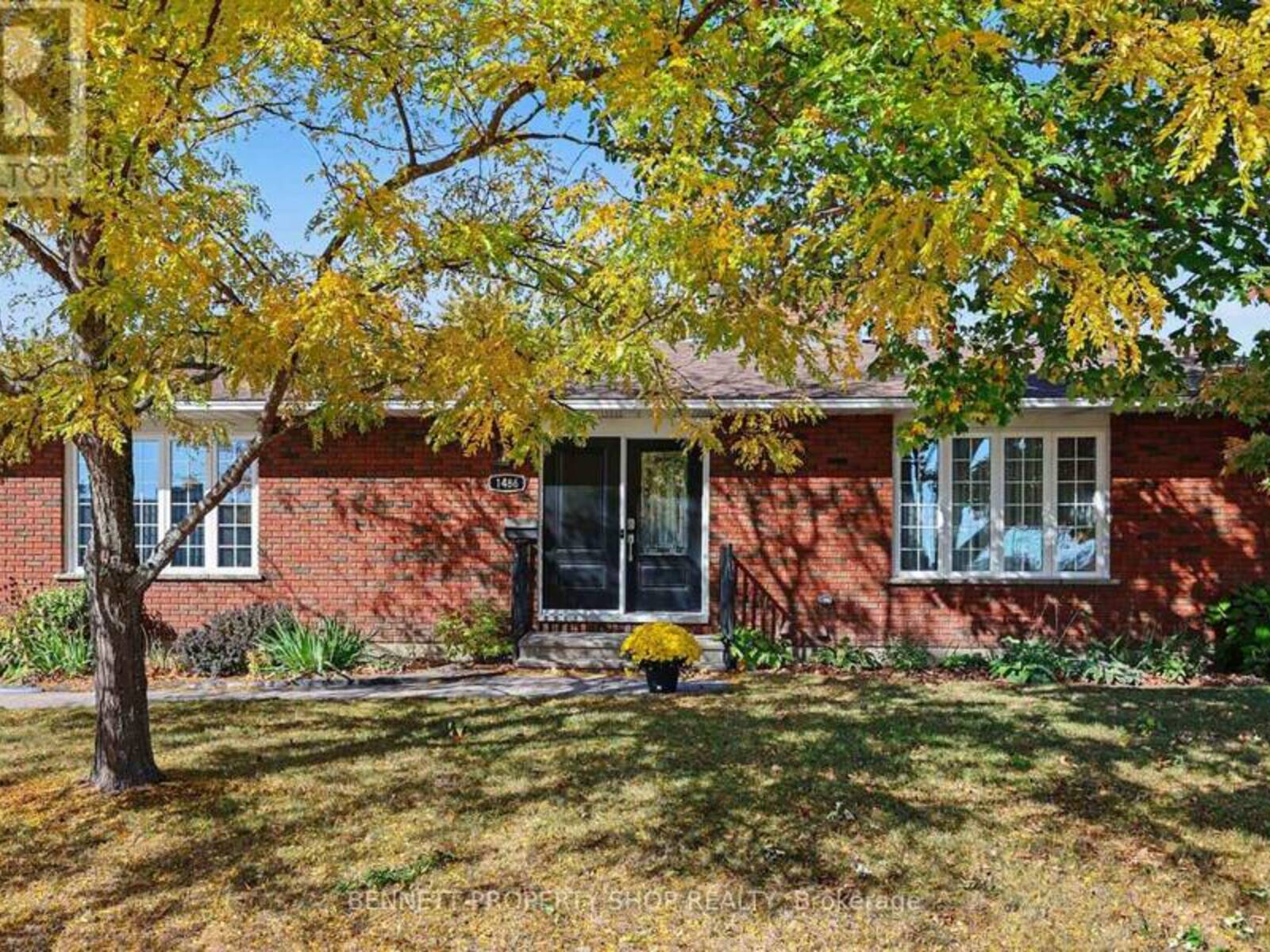1486 RIDGEBROOK DRIVE, Ottawa, Ontario K1B 4H1