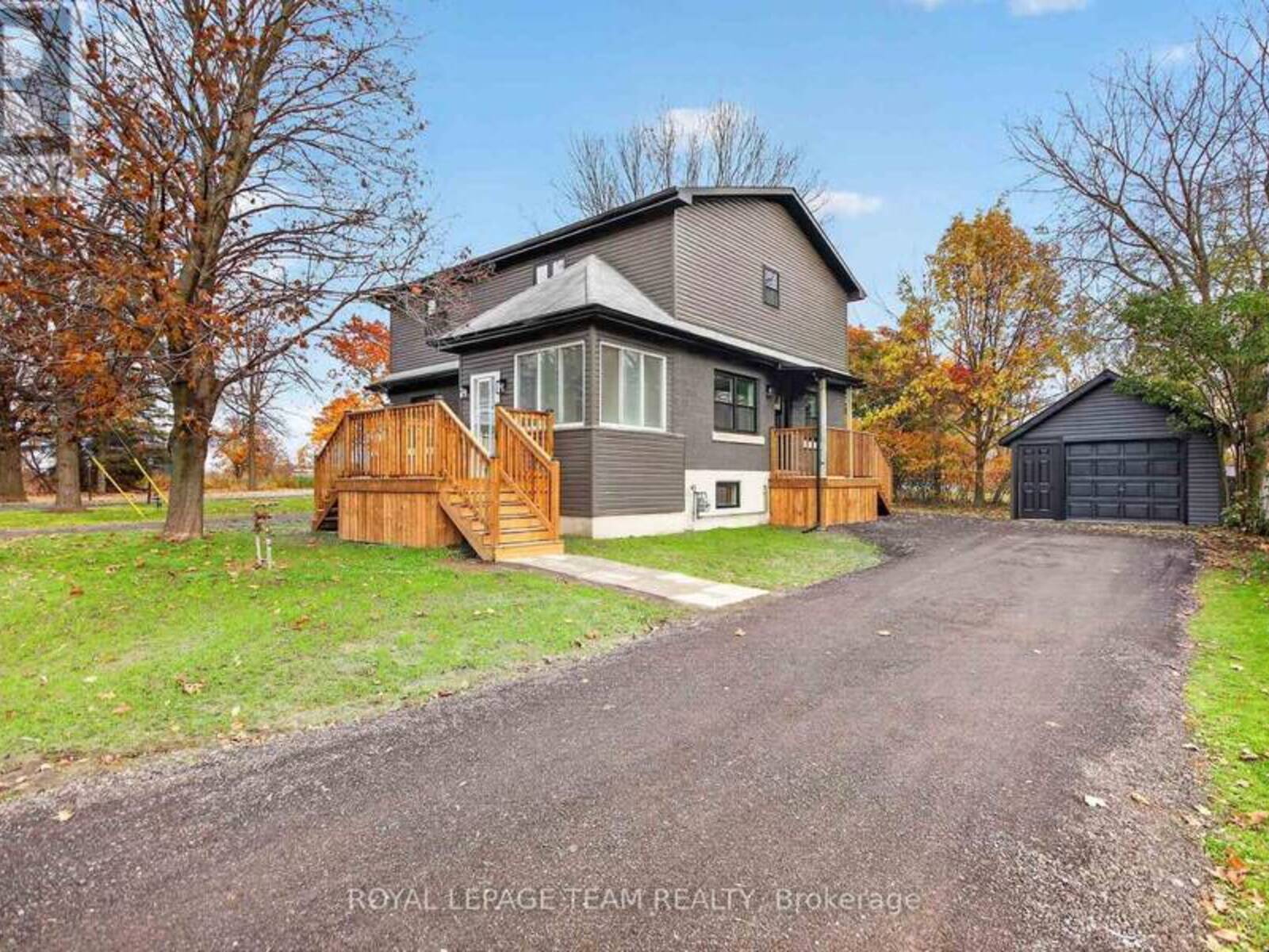 2314 ROGER STEVENS DRIVE, Ottawa, Ontario K0A 2T0