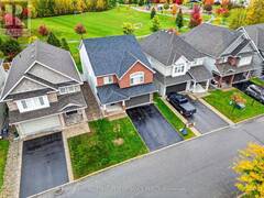 816 AZURE STREET Ottawa Ontario, K4A 0T7