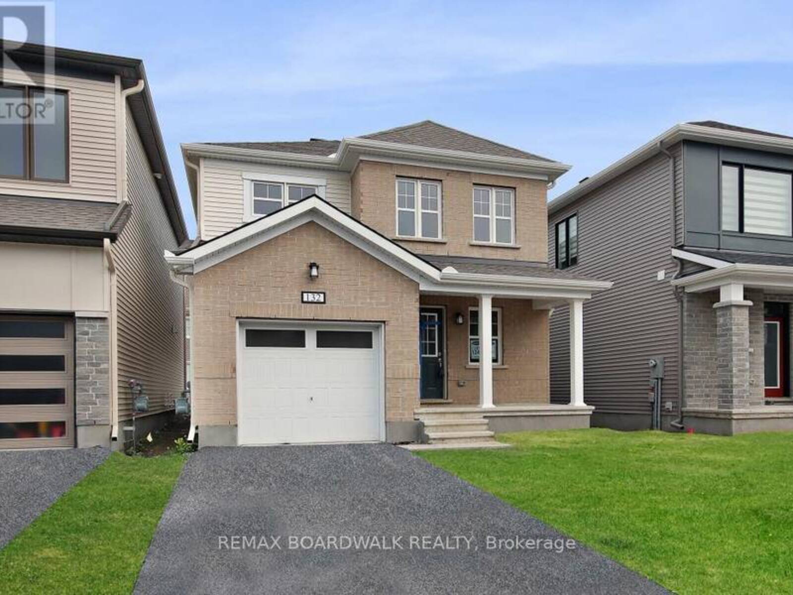132 YEARLING CIRCLE, Ottawa, Ontario K0A 2Z0