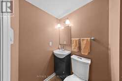 35 WYNFORD AVENUE | Ottawa Ontario | Slide Image Forty