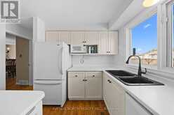 35 WYNFORD AVENUE | Ottawa Ontario | Slide Image Eight