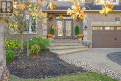 16 SIROCCO CRESCENT | Ottawa Ontario | Slide Image Two