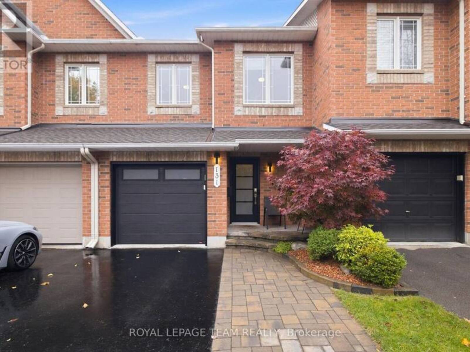 131 FORESTCREST STREET, Ottawa, Ontario K1C 7R4