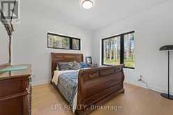8168 COOPER HILL ROAD | Ottawa Ontario | Slide Image Thirty-five