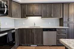 18 STAPLES BOULEVARD | Smiths Falls Ontario | Slide Image Sixteen